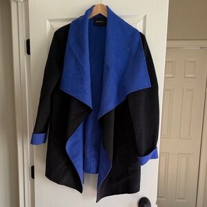 Lafayette 148 New York Black and Blue Cape